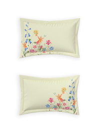 D'Decor King Size Bedsheet 164 TC Cotton with 2 Pillow Covers - Size: 229cm x 274cm - Package Includes: 1 Bedsheet & 2 Pillow Covers - Sweet Cream Florals